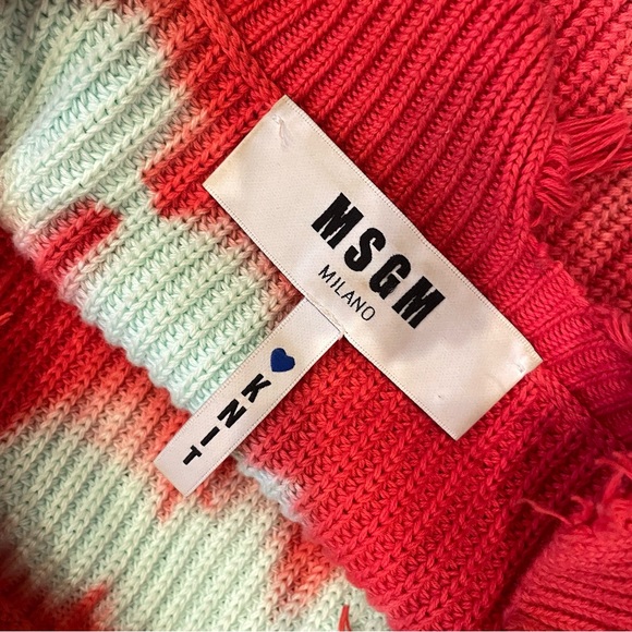 MATCHING SET ๐ Rare MSGM RTW Spring 2018 - Milan, Italy ๐ SWEATER + SKIRT - Picture 9 of 10
